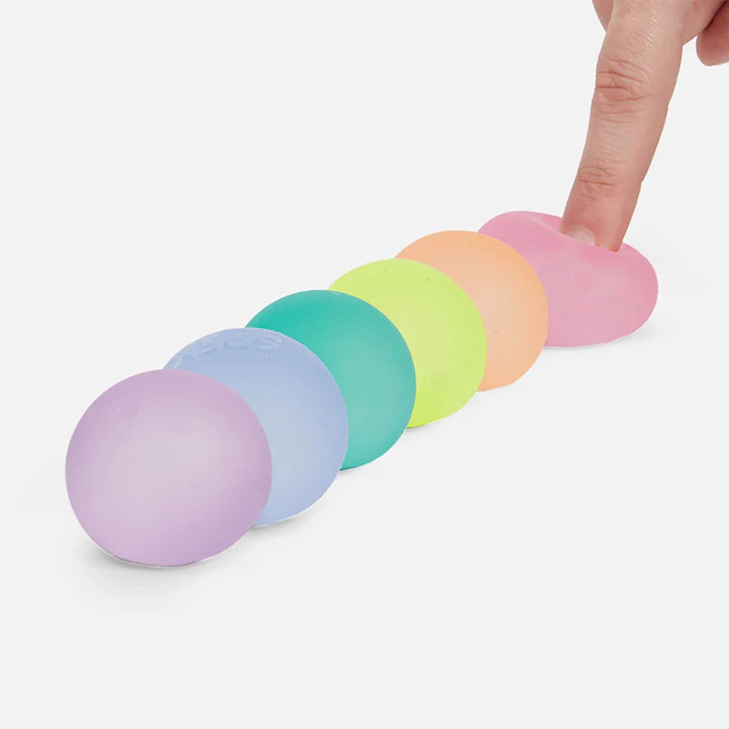 Gump Squish Ball